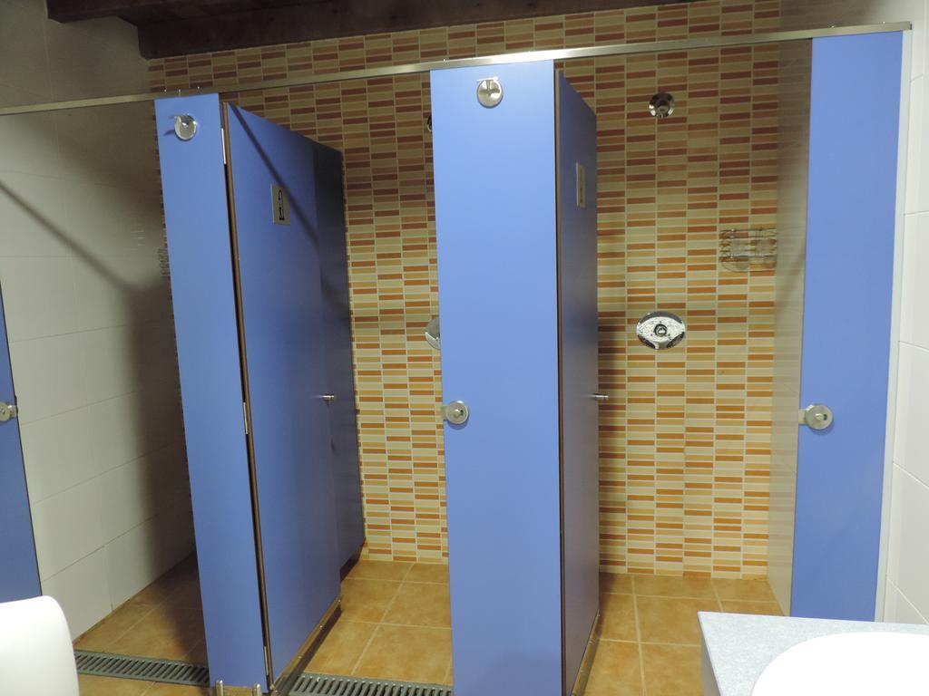 Albergue Santo Tomas De Canterbury León Dış mekan fotoğraf